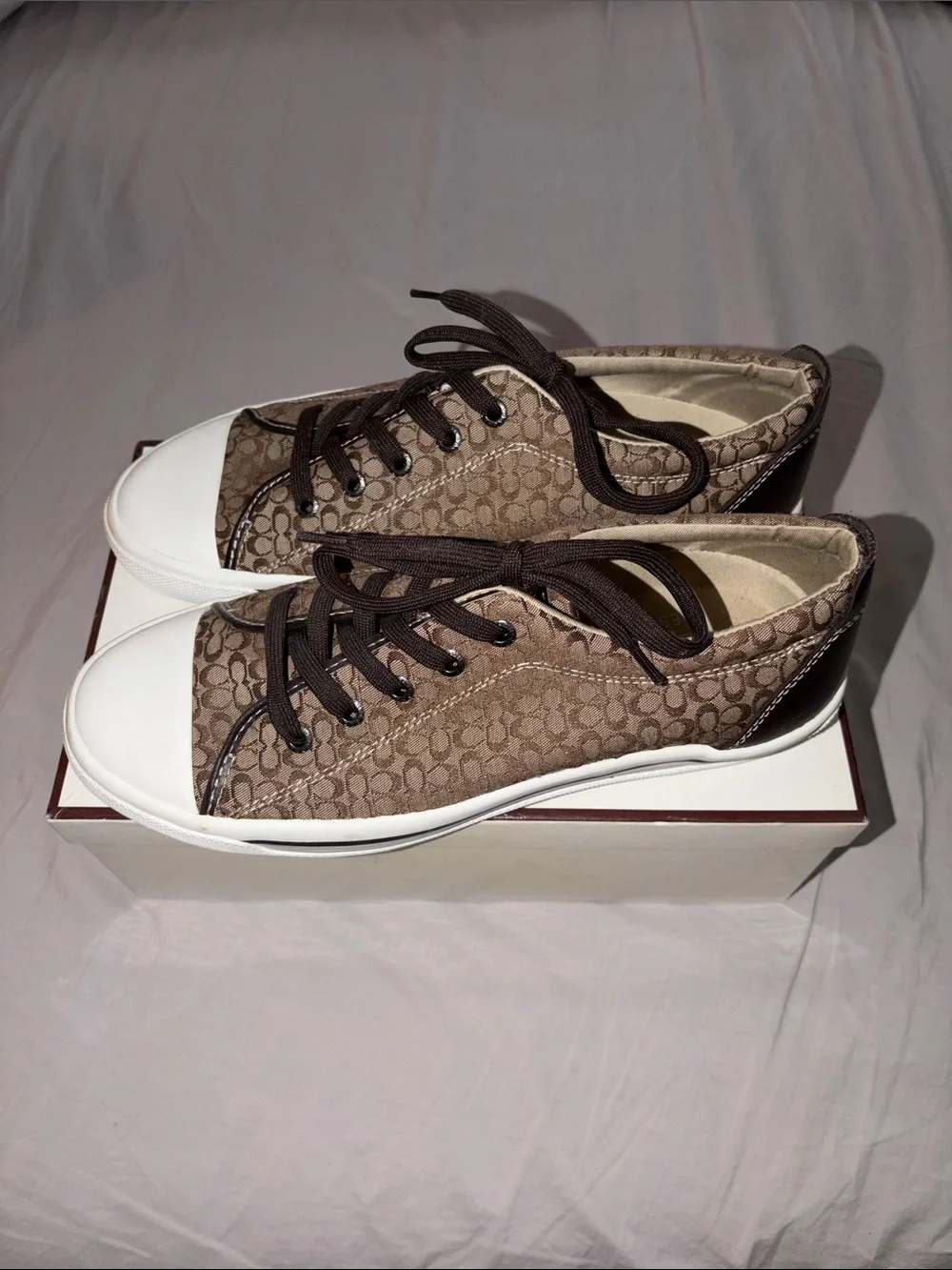 Coach Bobbi A1016 Mini Logo Canvas & Leather Sneaker w/ Original Box - Picture 3 of 5